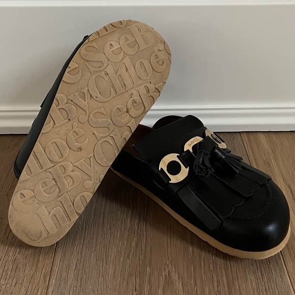 See by Chloé Black Lyvi Mules. Calfskin Leather See by Chloe Slip On Sandals. - Picture 15 of 16